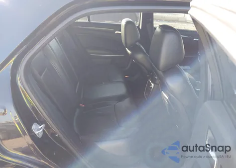 2014 Chrysler 300 z USA, uszkodzony, nr VIN 2C3CCAAG7EH232771